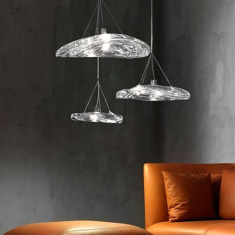 Lampe LED suspendue en verre transparent